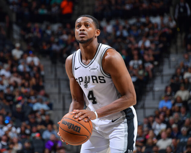 The Spurs are starting to see what the real De’Aaron Fox can do