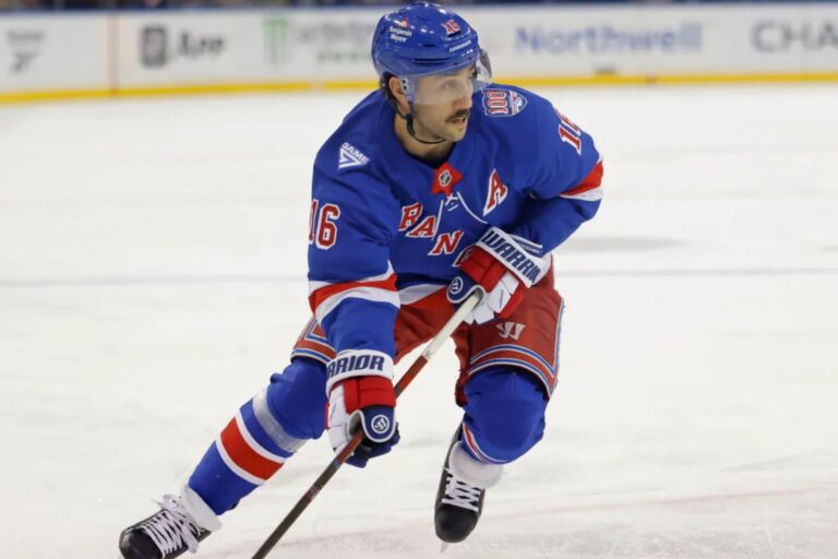 Vincent Trocheck returns to Rangers’ lineup with two-point night after injury absence