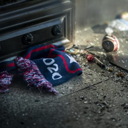 Wyden Blasts Kristi Noem for Abusing Subpoena Power to Unmask ICE Watcher