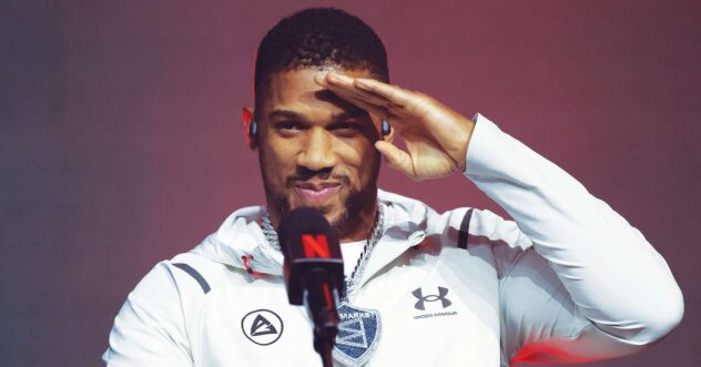 Anthony Joshua offered world title fight next: "We can sign that tomorrow"