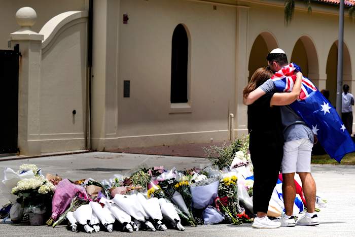 Australian Prime Minister Albanese proposes tougher national gun laws after mass shooting in Sydney