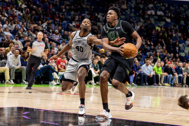 Highlights: Harrison Barnes dazzles in win over the New Orleans Pelicans