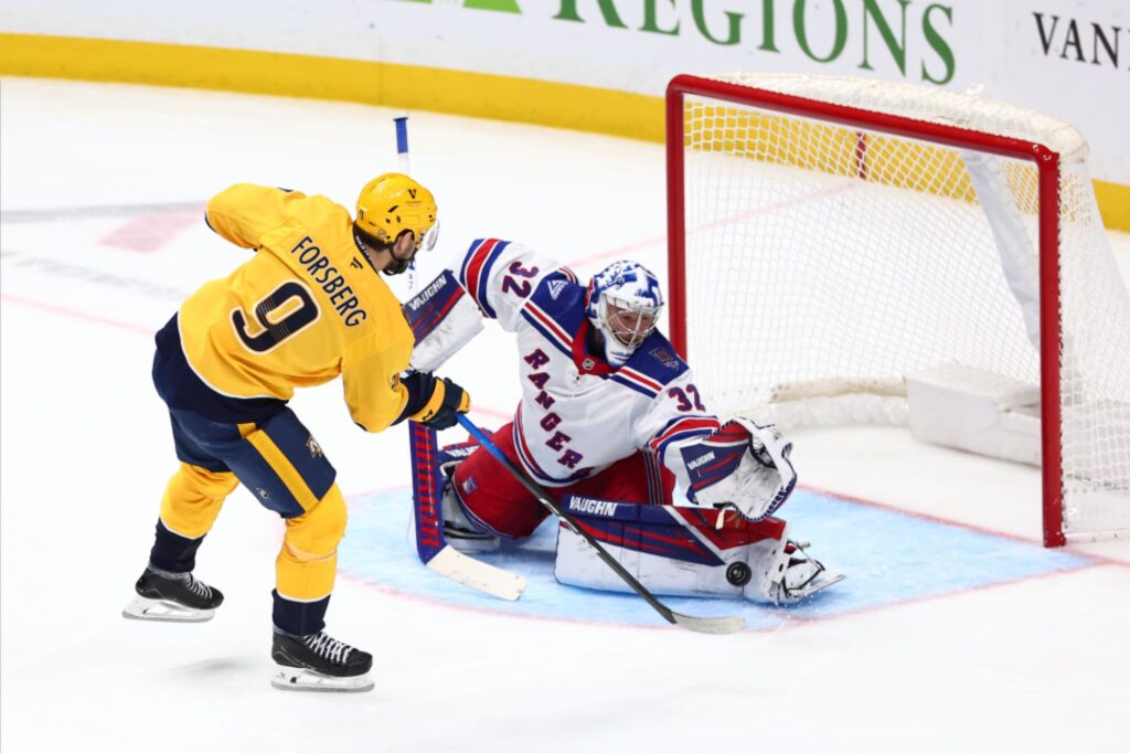 Jonathan Quick is playing better than last season —and the Rangers are wasting it