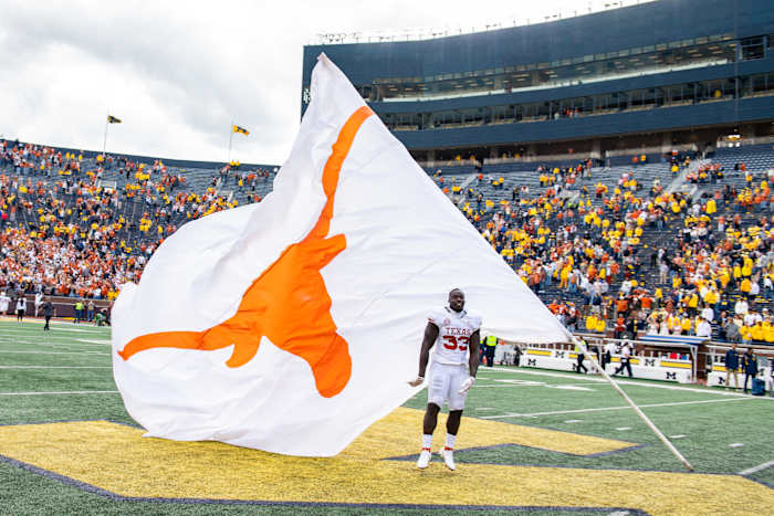 Longhorns left out of College Football Playoff, will face Michigan in Citrus Bowl