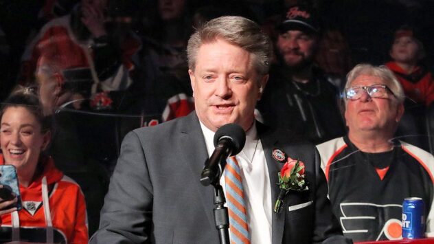 NHL announcer suspended after hot mic catches inappropriate comment