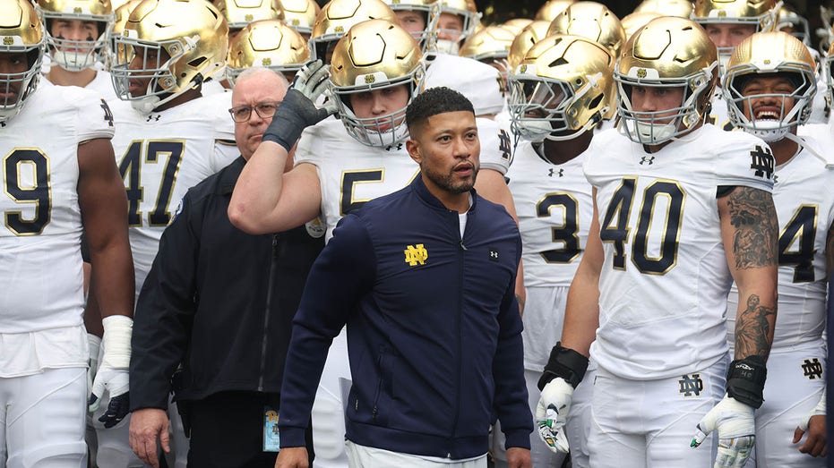 Notre Dame legend Joe Theismann questions why Alabama got into CFP over Fighting Irish: 'It's so wrong'