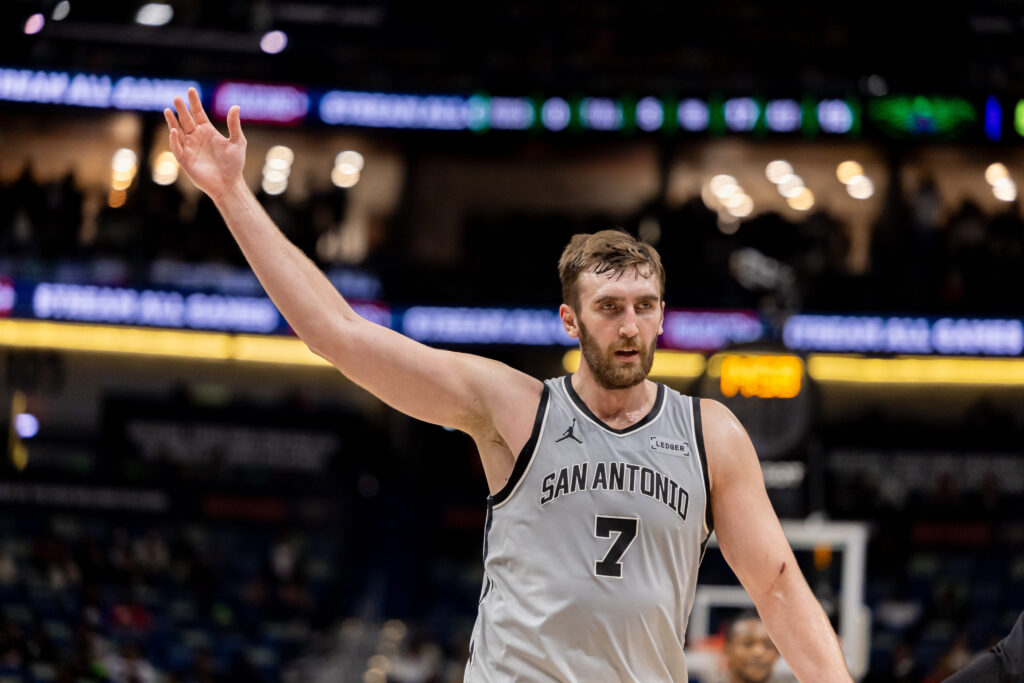 Open Thread: How Luke Kornet hit rock bottom and rebuilt himself in time to enjoy the NBA