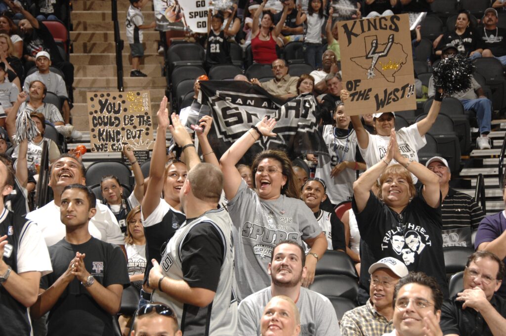 Open Thread: Join the Spurs watch party against the Cleveland Cavaliers