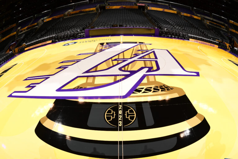 Open Thread: Lakers’ NBA Cup court deemed “unplayable” in match against Dallas Mavericks