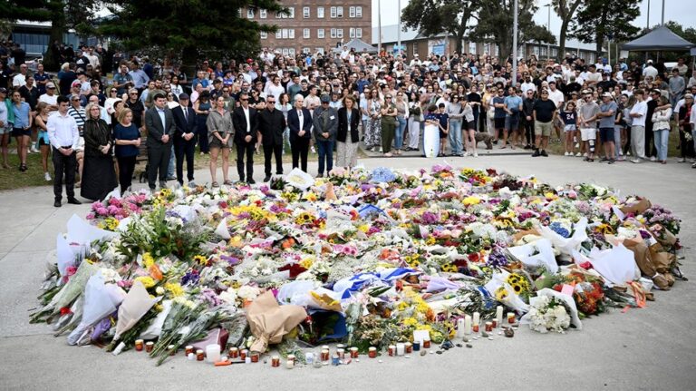 Philippines authorities give update on Bondi Beach gunmen's movements amid speculation about terror training