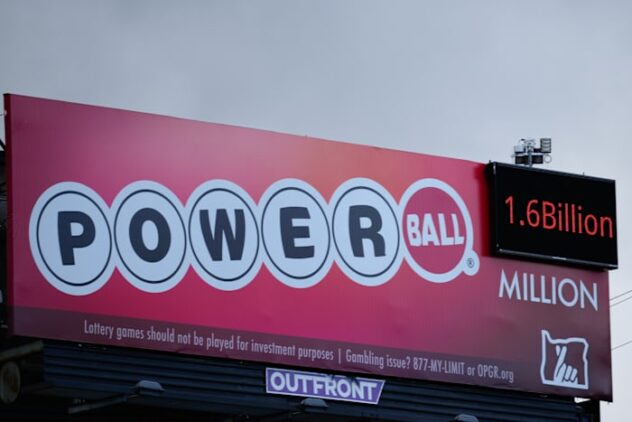 Powerball jackpot soars to $1.7 billion after another night with no big winner
