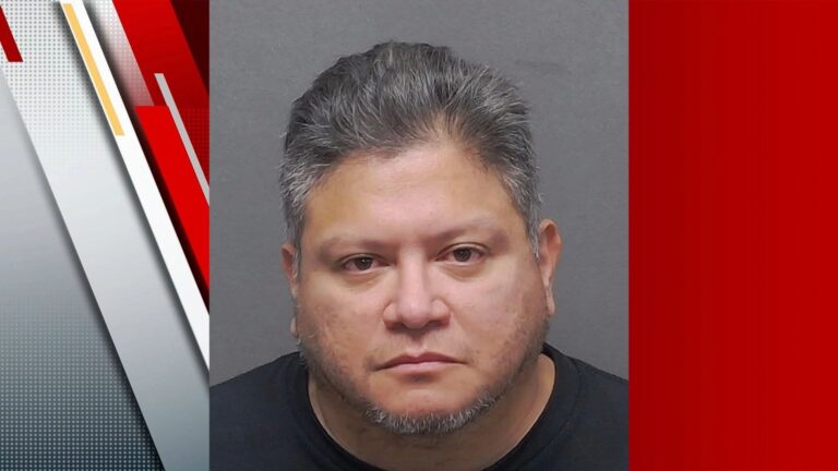 SAPD officer suspended after allegedly stalking ex-girlfriend, records show