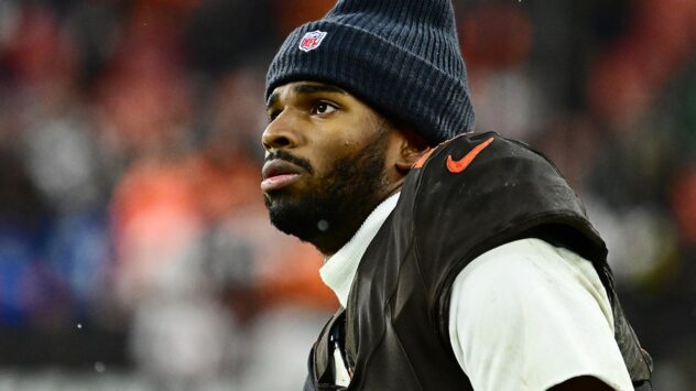 Shedeur Sanders addresses undergarment rumors after viral moment in Browns' loss: 'It did look like that'