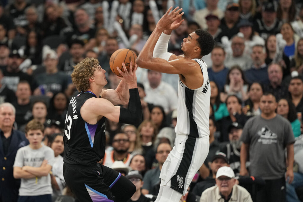 Spurs fall for trap game against Jazz to end winning streak