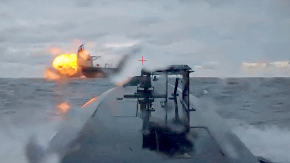 US and Ukraine target 1,000-vessel 'dark fleet' smuggling sanctioned oil worldwide