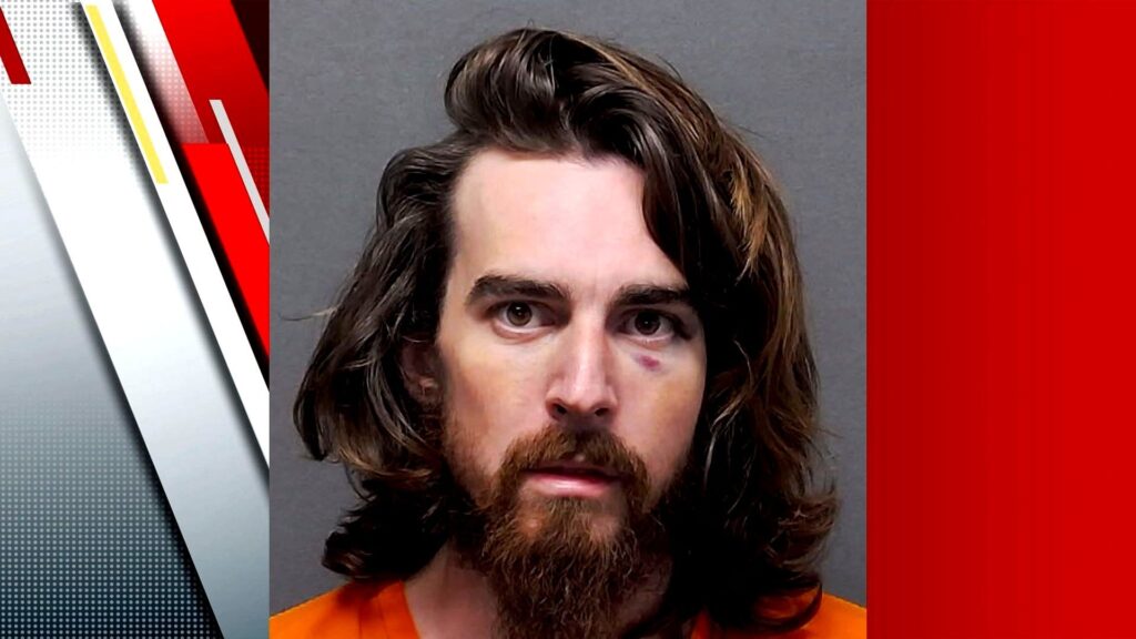 Affidavit: Man arrested in stolen vehicle after fatal shooting outside North Side gas station