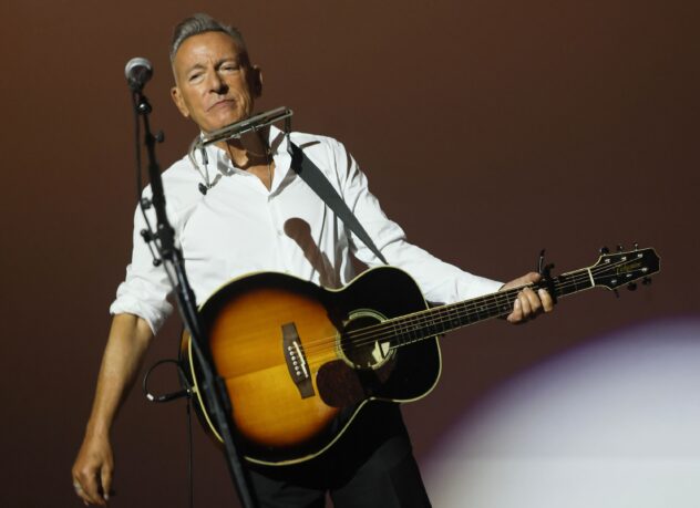 Bruce Springsteen Denounces ICE, Dedicates Song to Renee Good