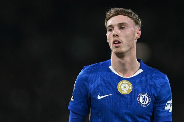 Liam Rosenior's Cole Palmer meeting revealed as Chelsea transfer stance becomes clear