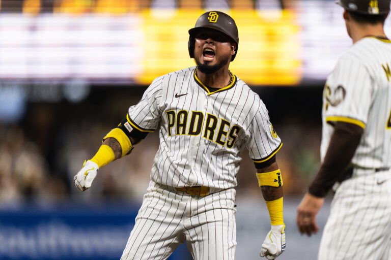 Luis Arraez signing one-year, $12 million contract with Giants