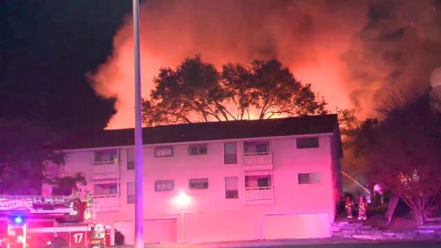 Northwest Side apartment building roof in flames, SAFD says
