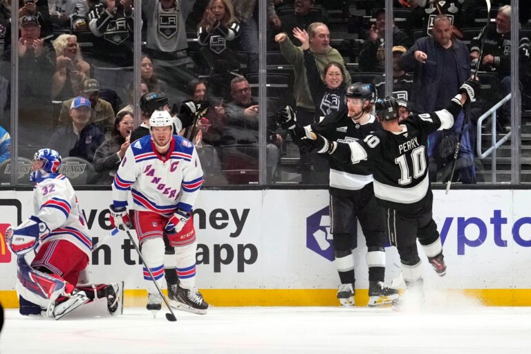 Reeling Rangers fall flat against Kings for 10th loss in last 12 games