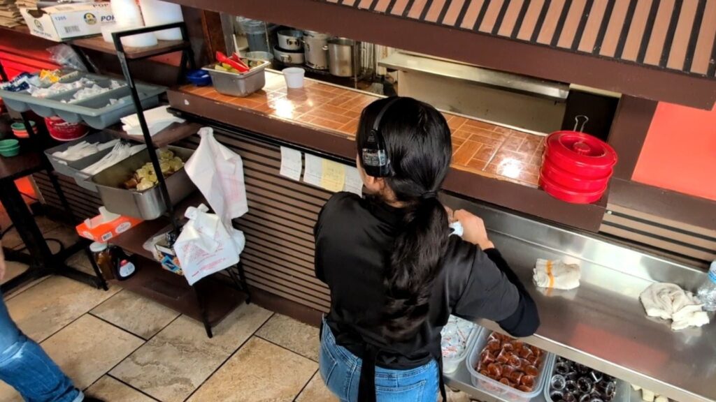 Rodent droppings found in food at East Side taqueria, report says