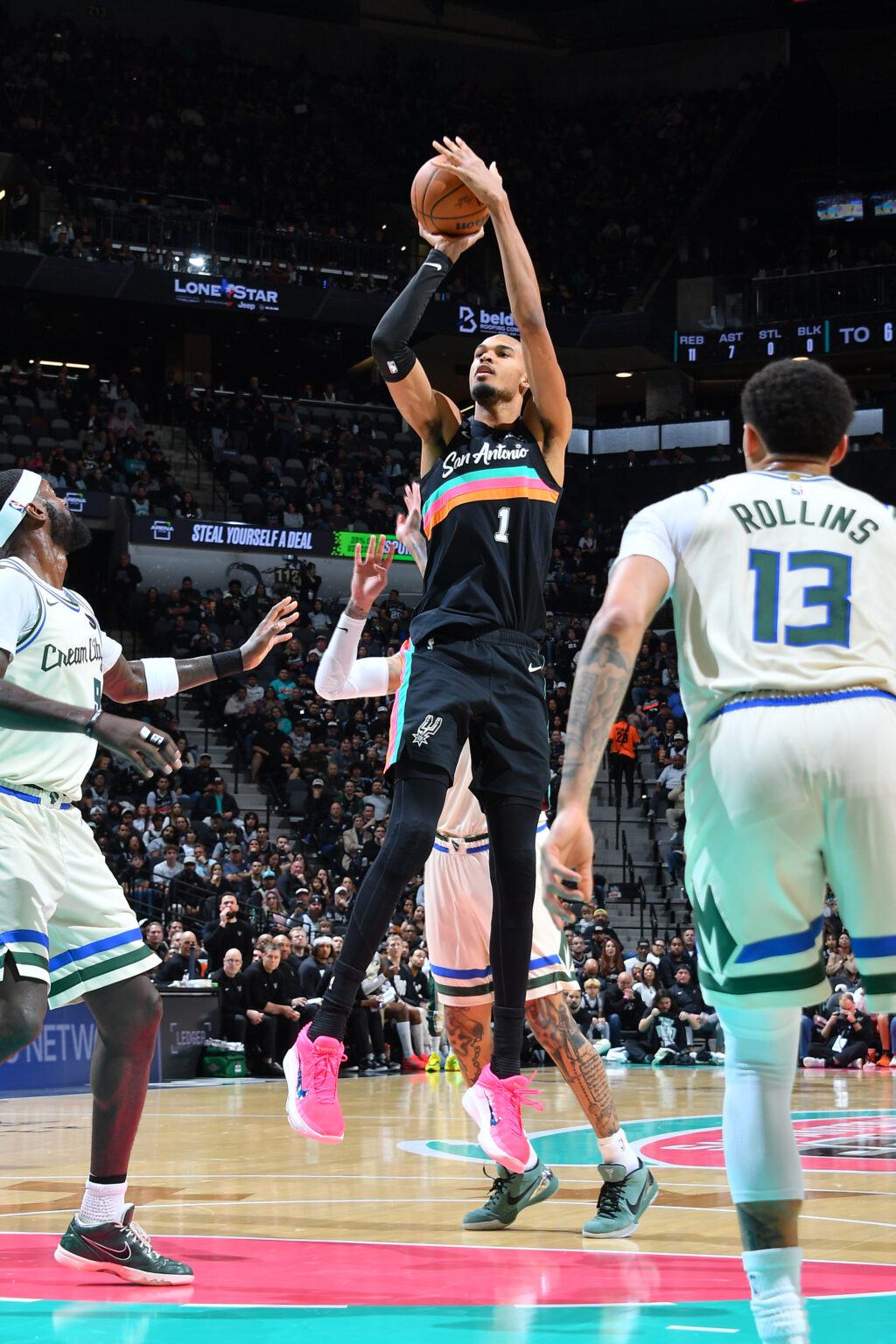 San Antonio vs Milwaukee Bucks, Final Score: Spurs bounce back from a loss and rout the Bucks 119-101