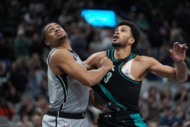 Slow start dooms Spurs in loss to Trail Blazers