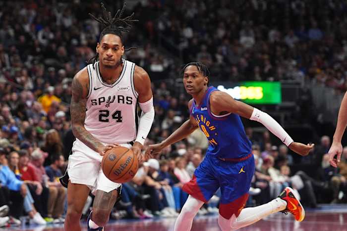Spurs guard Devin Vassell diagnosed with left adductor strain, team says