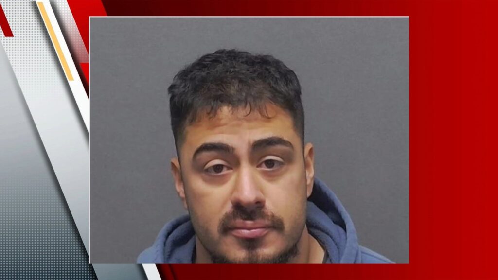 ‘Those are flowers for the people about to get murdered’: Man accused of making threats at North Side pub