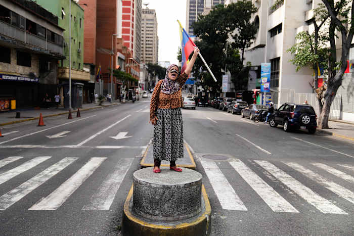 Venezuelans wonder who's in charge as Trump claims contact with Maduro's deputy