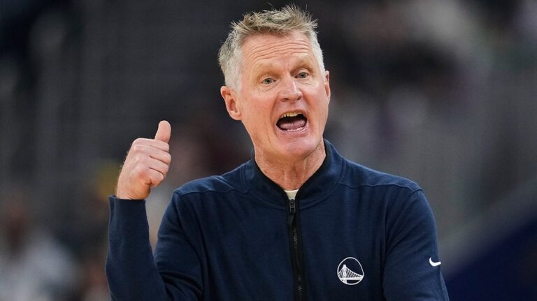 Warriors' Steve Kerr claims 'misinformation' in media dividing Americans after CBP-involved shooting