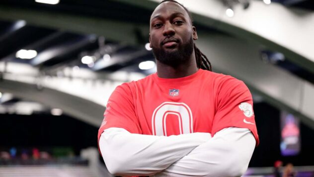 Bengals targeting Devin Lloyd in free agency after ranking last in linebacker PFF grade