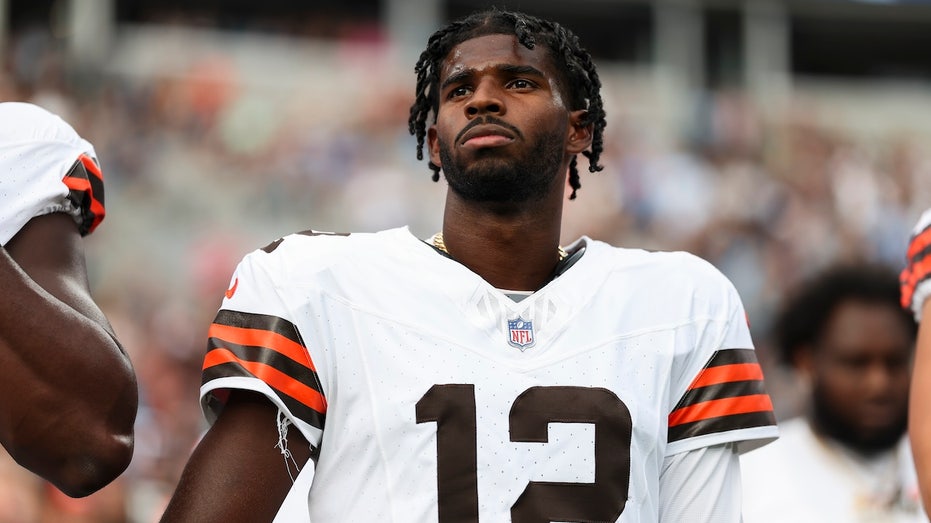 Browns head coach Todd Monken praises Sanders' 'elite playmaking ability' ahead of QB competition