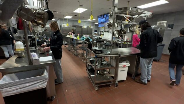 Center Point ISD opens Pirate Bistro, giving students hands-on culinary experience