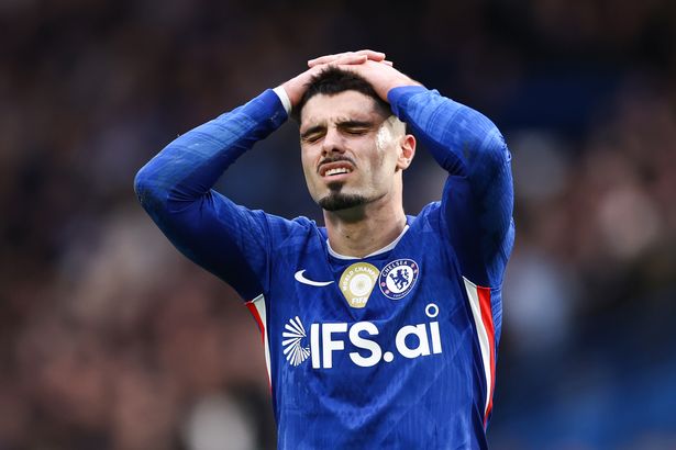 Chelsea get worst-case scenario for Champions League battle as Liam Rosenior faces huge problem