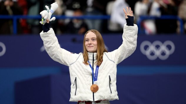 Corinne Stoddard breaks US women's Olympic short track medal drought with bronze win at Winter Games