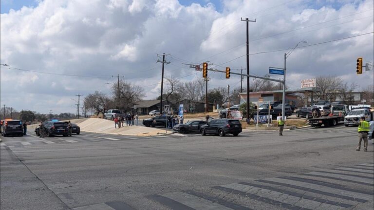 Driver arrested following three-vehicle crash on Southeast Side, authorities say
