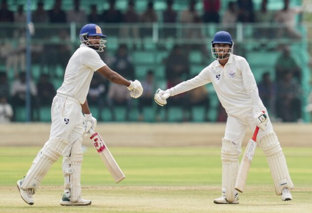 Jammu & Kashmir pass 500 in push for maiden Ranji Trophy title