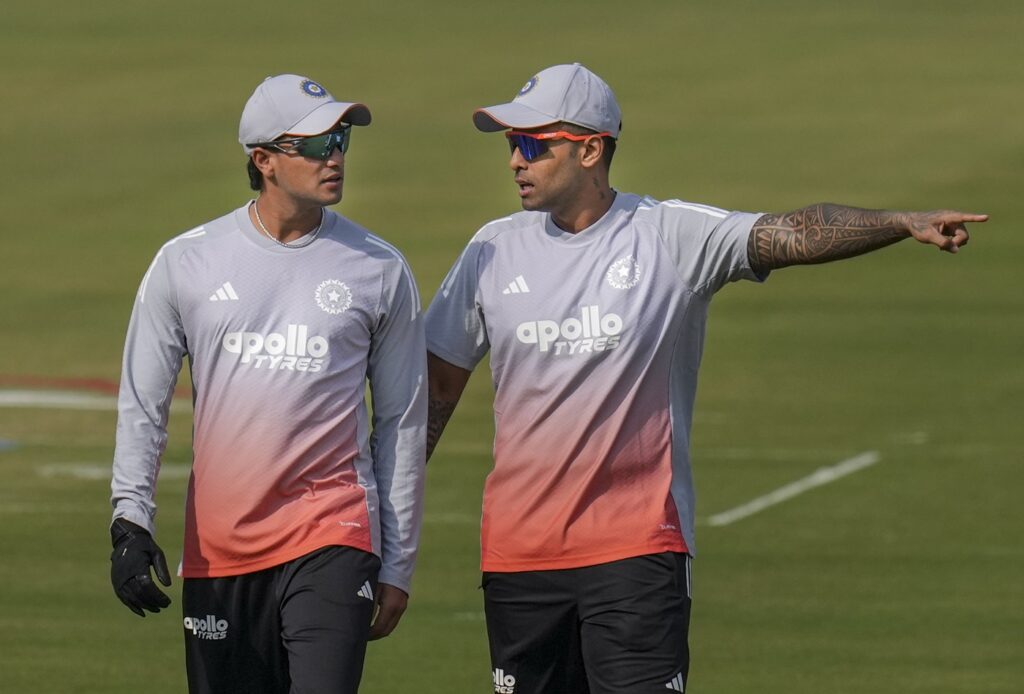 'Last year he covered for us, now we cover for him' - Suryakumar on Abhishek's form