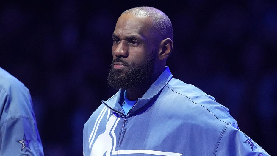 LeBron James dodges retirement questions after making record 22nd All-Star Game appearance