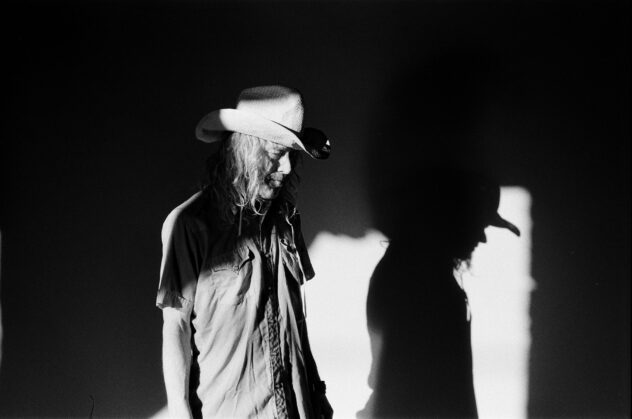 Low’s Alan Sparhawk Announces Tour, Shares Two New Songs