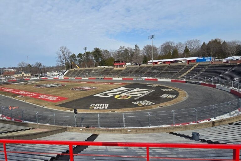 NASCAR Clash has one more weather bullet to dodge on Wednesday