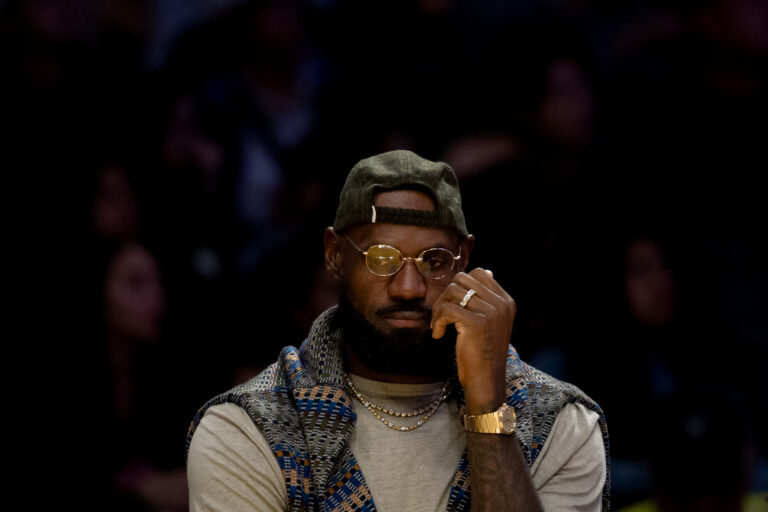 Open Thread: Some of the highest paid players in history are missing in action