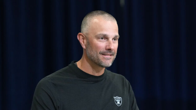 Raiders GM makes big admission about likely Geno Smith, Fernando Mendoza decisions