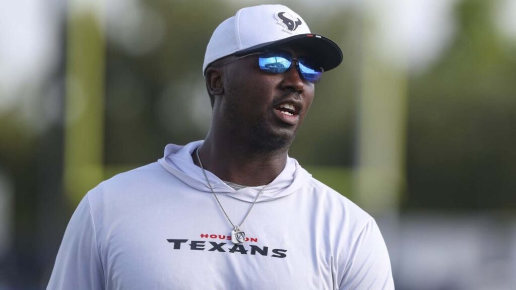 Reports: Texans part ways with QBs coach Jerrod Johnson
