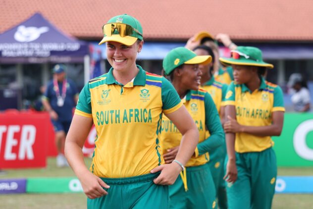 Reyneke gets maiden ODI call-up; Khaka, Klaas and van Niekerk return