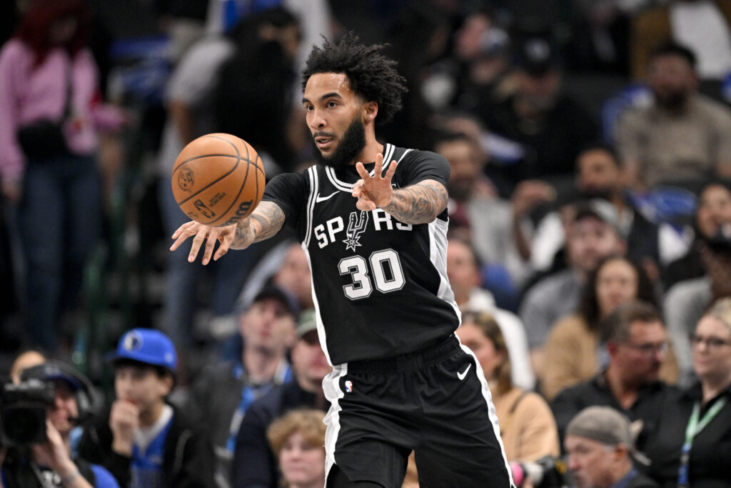 San Antonio at Dallas, Final Score: Spurs win a tense game over the Mavs with strong finish 135-123