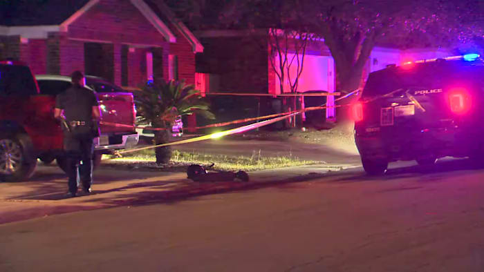 SAPD: 14-year-old boy killed, suspect on the loose after Northeast Side shooting