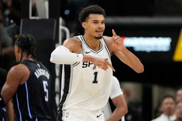 Spurs’ game vs. Magic delayed further amid additional travel complications